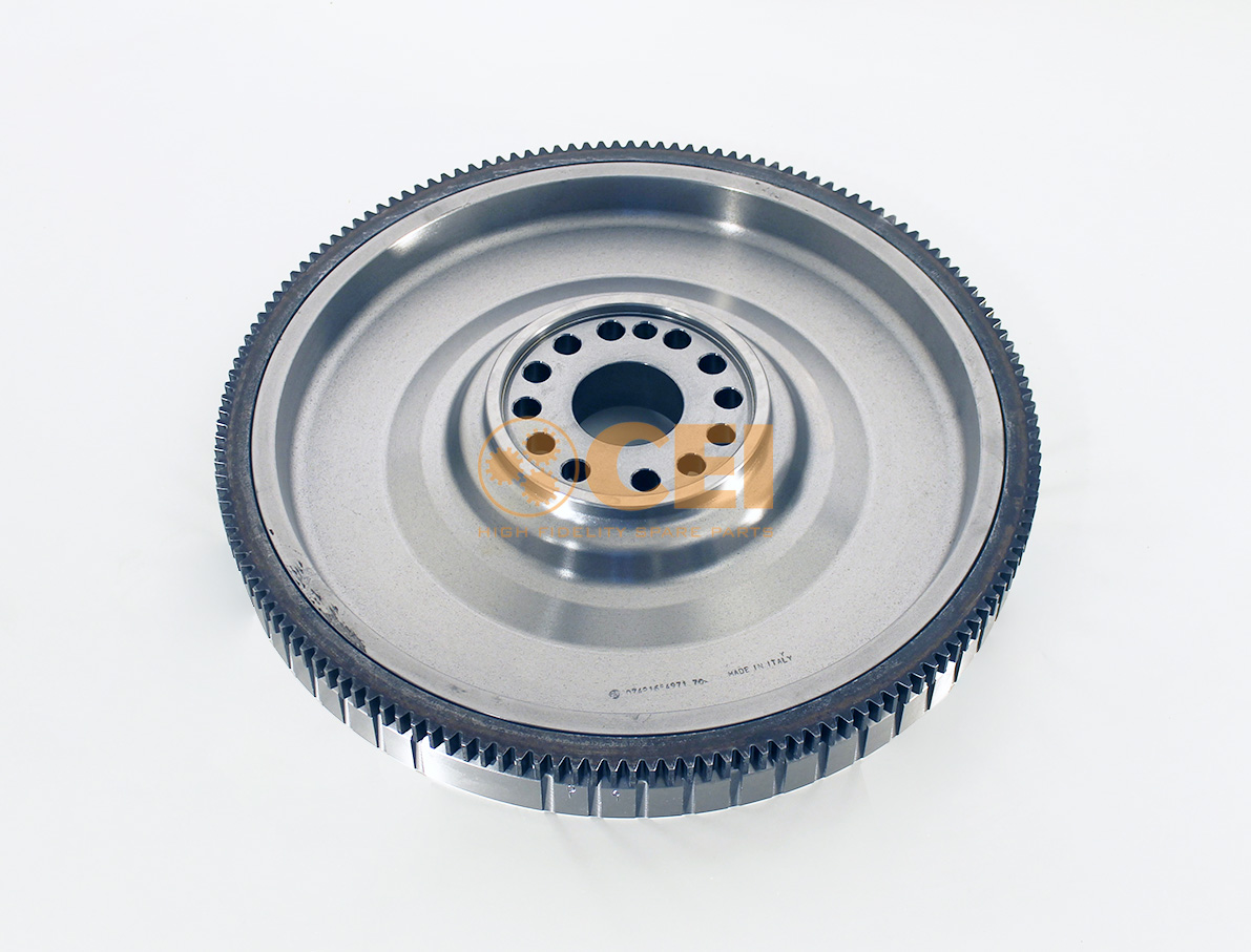 Volante motor CEI no. 196.469
